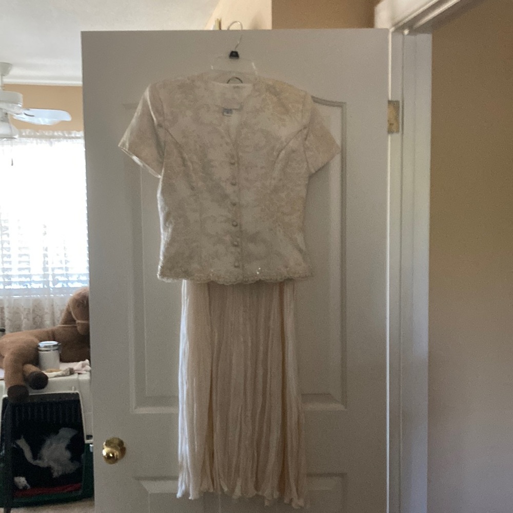 Vintage off white dinner suit by Scott McClintock